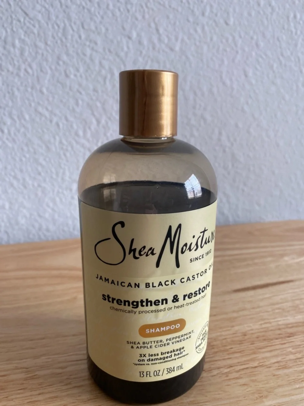Shea Moisture Strengthen & Restore Jamaican Castor Oil Shampoo